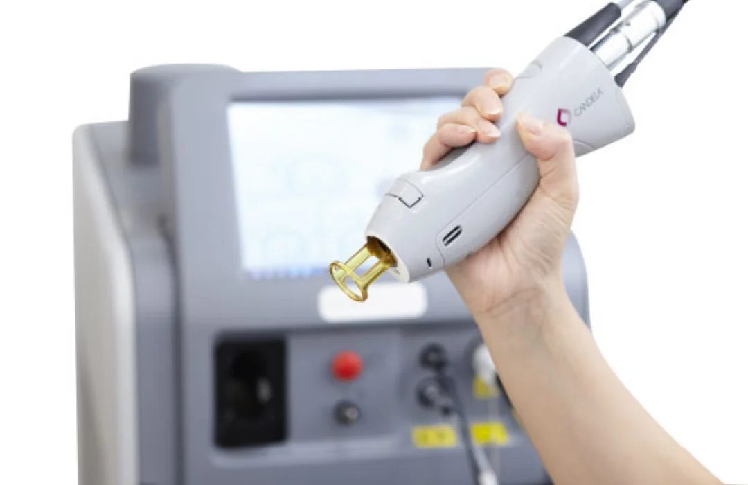 レーザーフェイシャル